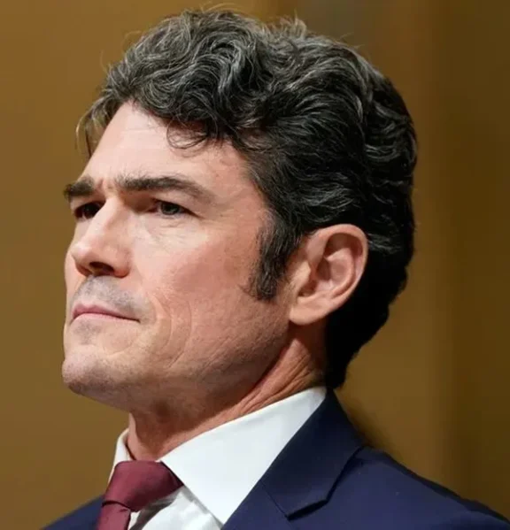 Did Joe Kent Stab Americans In The Back?