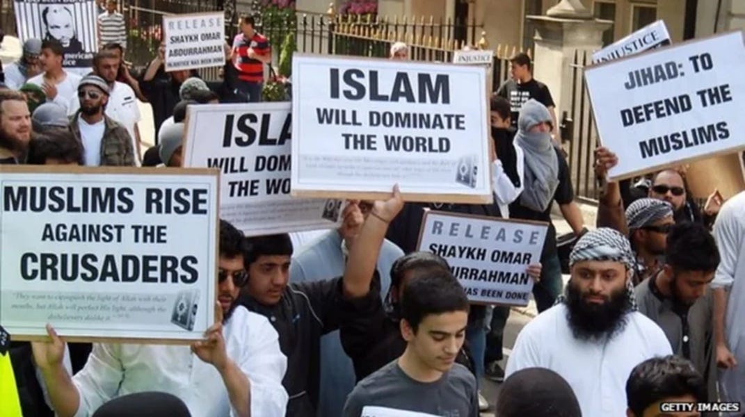Muslims vs Islamists